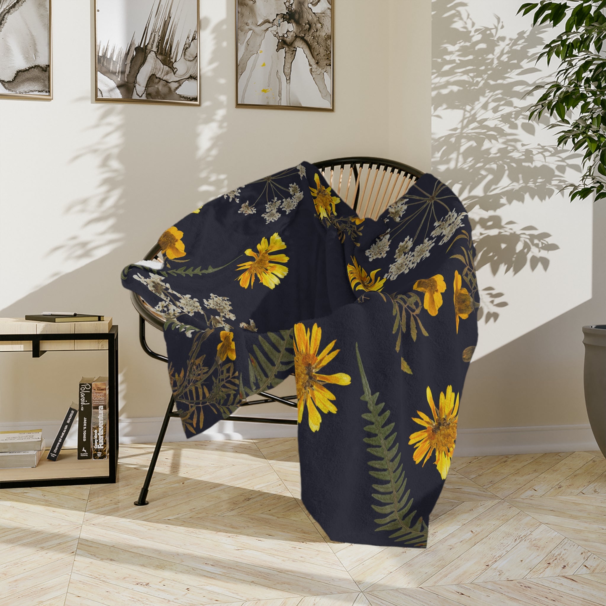 Floral Velveteen Microfiber Blanket - Cozy Gift for Nature Lovers, Home Decor, Bed Linens, Camping Essentials, Spring Vibes, Botanical Print